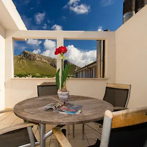 Doria Apartment